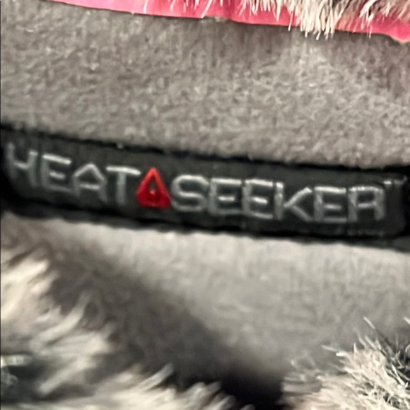 The North Face Pink and gray Insulated lined Boots - Picture 9 of 11